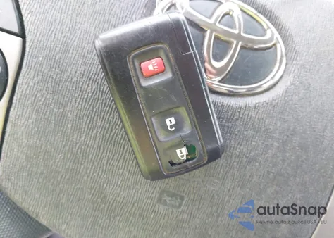 2006 Toyota Prius from USA, damaged, VIN JTDKB20U967543347